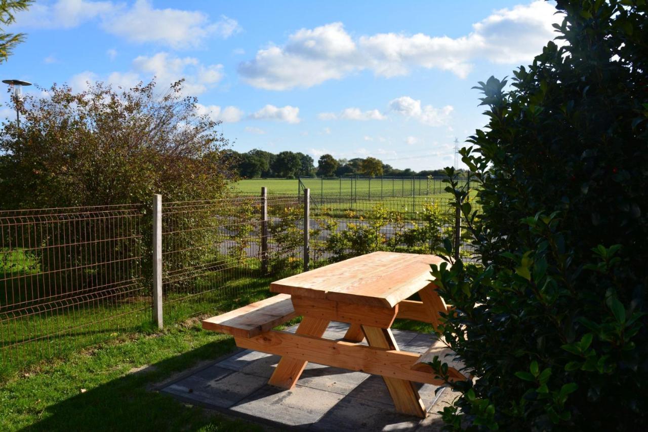Ferienwohnung Grafenland Dersum Exterior photo